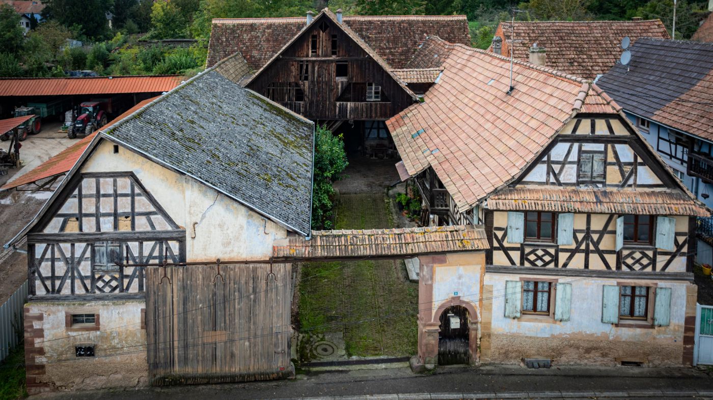 Corps de ferme alsacien de 1836 écolieu intergénérationnel en devenir